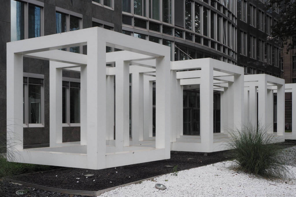 2108002, Frankfurt / Open Cubes, Sol LeWitt, 1991