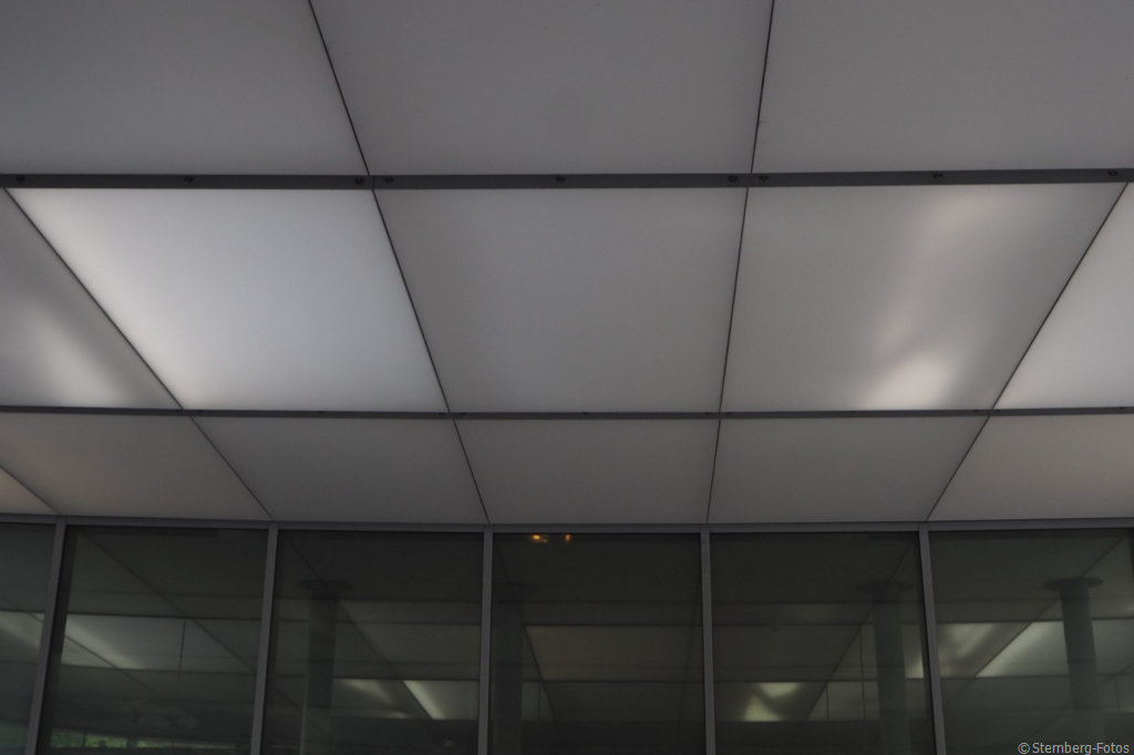 2108006, Frankfurt / FBC (Frankfurter Büro Center), Vordach, Just Burgeff Architekten, 2007