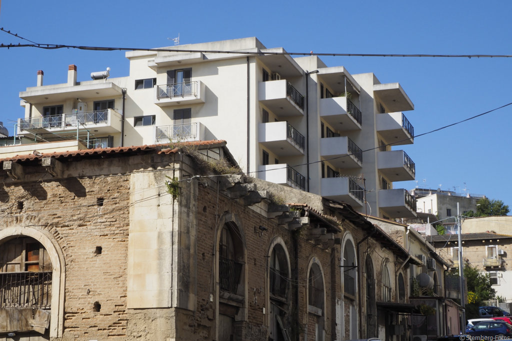 2405128, Messina