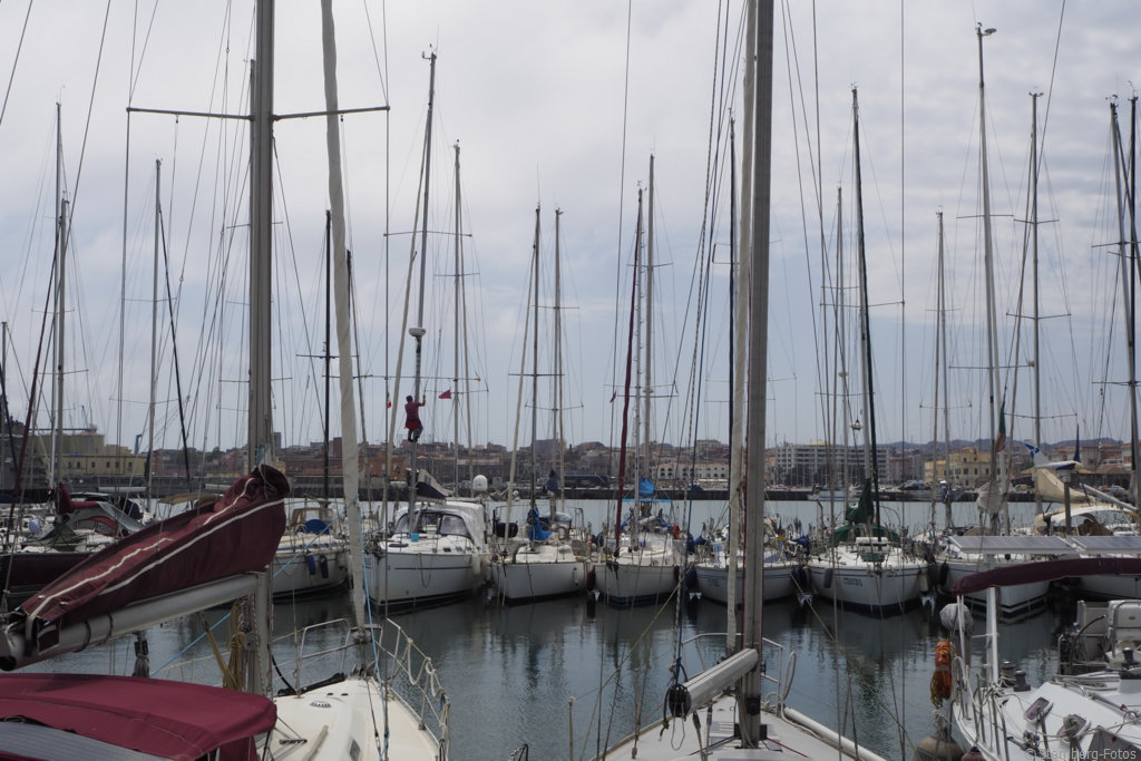 2406073, Catania