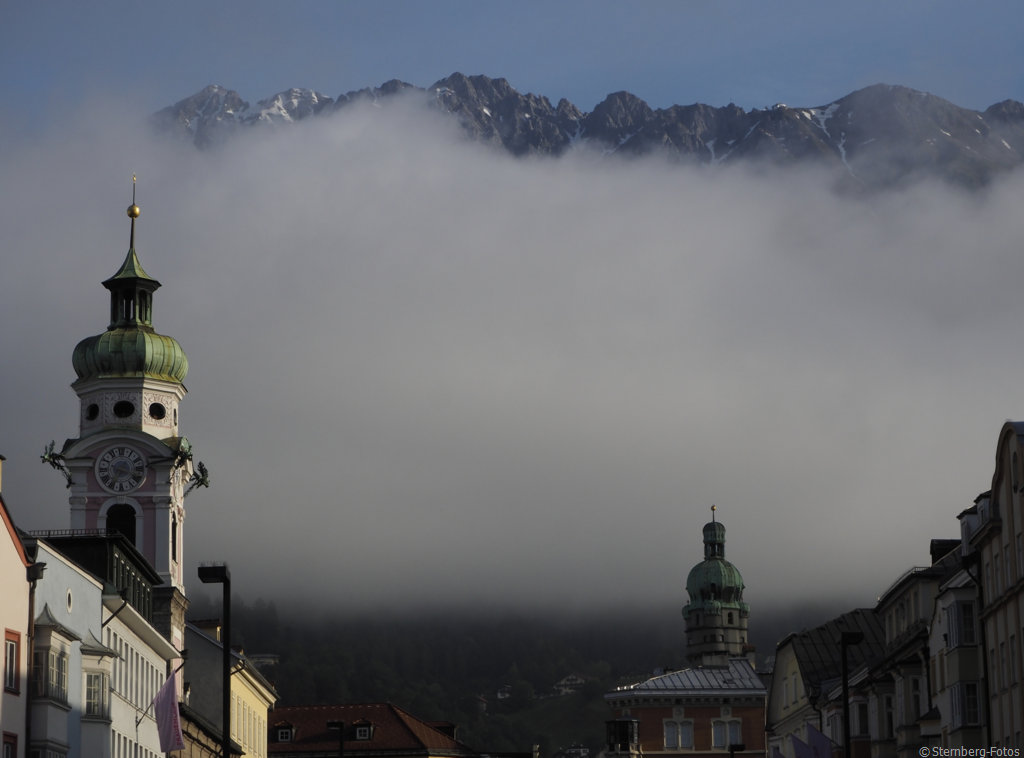 2406306, Innsbruck / Spitalskirche, Johann Martin Gumpp der Ältere, 1705 / Stadtturm, 1450/1560